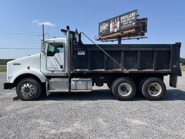 Image of Kenworth T800 equipment image 1