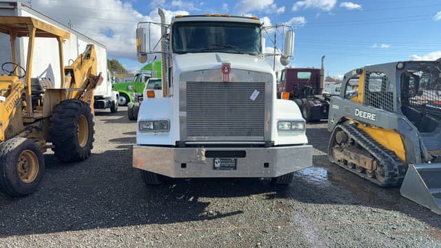 Image of Kenworth T800 equipment image 1