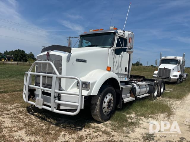 Image of Kenworth T800 equipment image 1