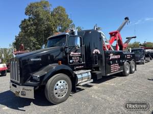 2013 Kenworth T800 Image