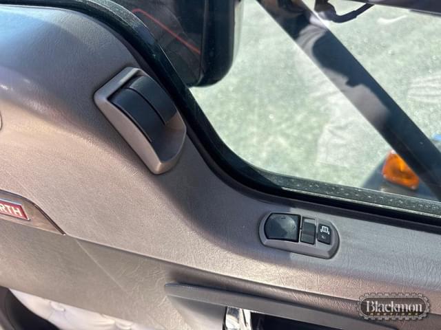 Image of Kenworth T800 equipment image 4