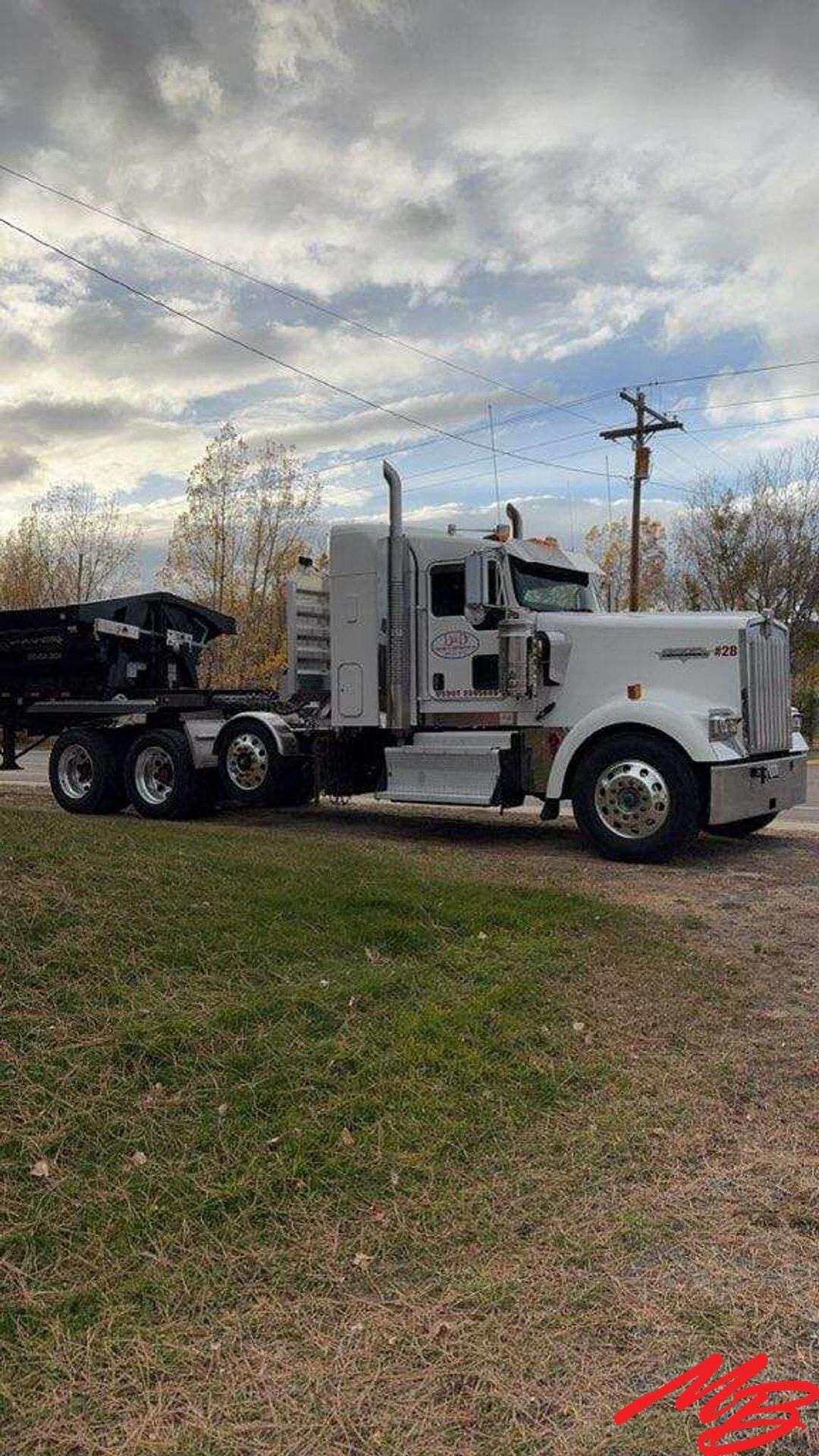 Image of Kenworth W900 Image 1