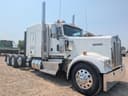 2013 Kenworth W900L Image