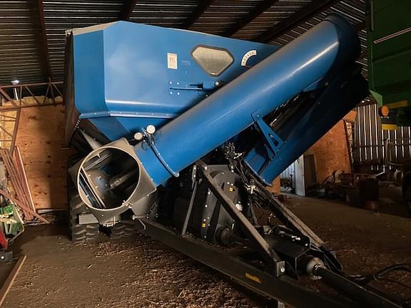 Image of Kinze 1100 equipment image 3