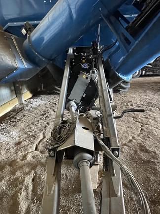 Image of Kinze 1100 equipment image 4