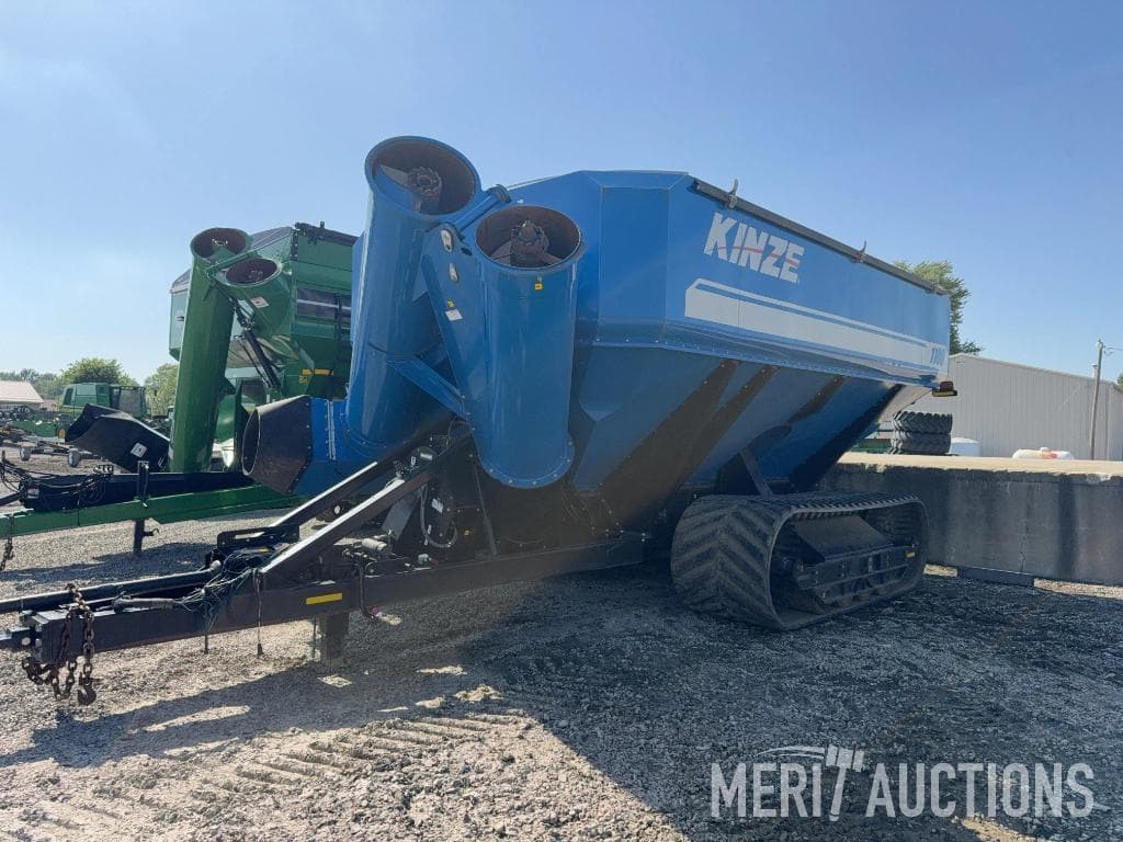 Image of Kinze 1100 Primary image