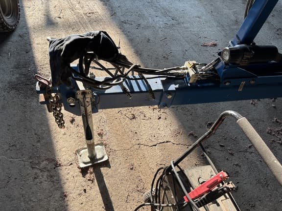 Image of Kinze 3500 equipment image 3