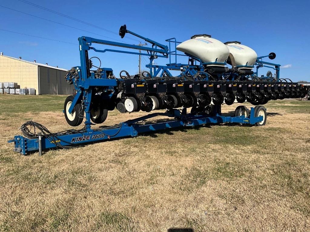 Main image Kinze 3600