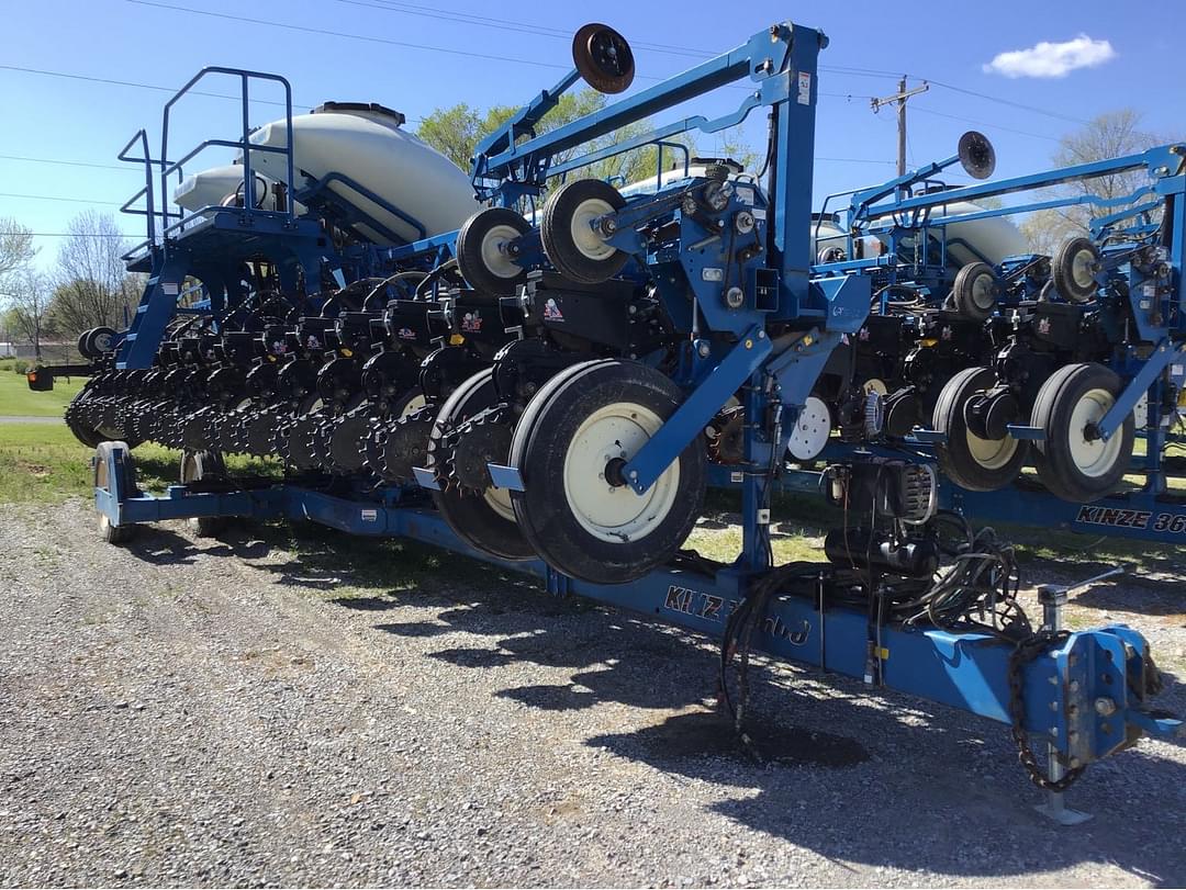 Image of Kinze 3600 Primary image
