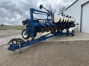 Main image Kinze 3600 6