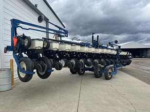 Main image Kinze 3600 7