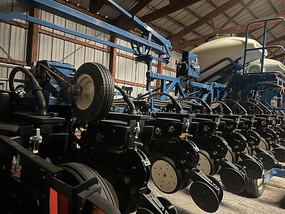 Image of Kinze 3600 Primary image