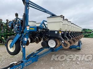 2005 Kinze 3600 Image