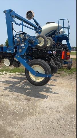 Image of Kinze 3600ASD equipment image 3