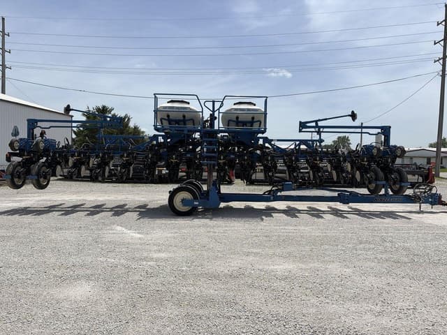 Image of Kinze 3600ASD equipment image 1