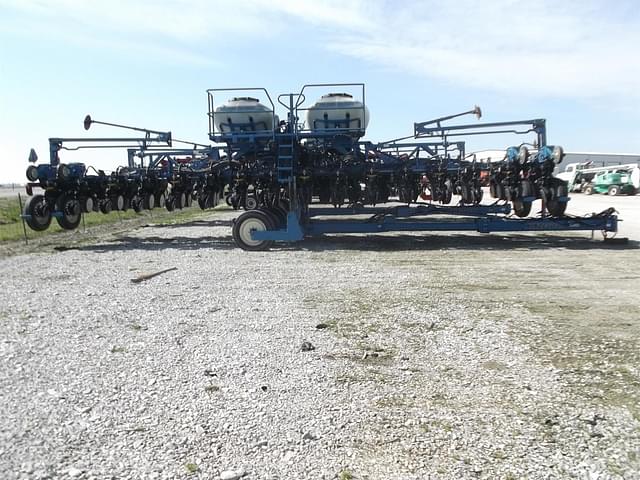 Image of Kinze 3600ASD equipment image 4