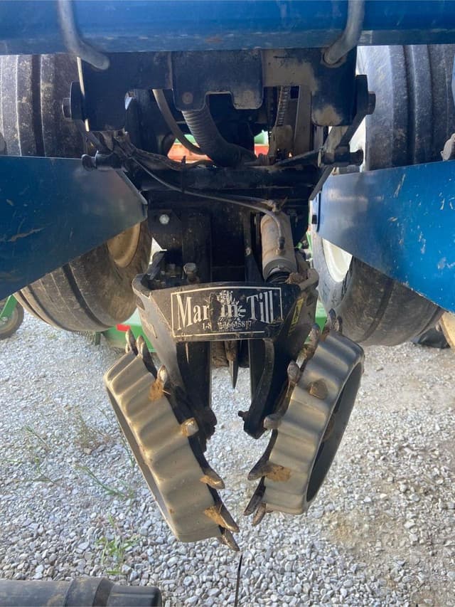 Image of Kinze 3660 equipment image 4