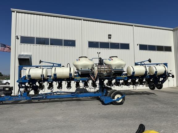 Image of Kinze 3660 Primary image