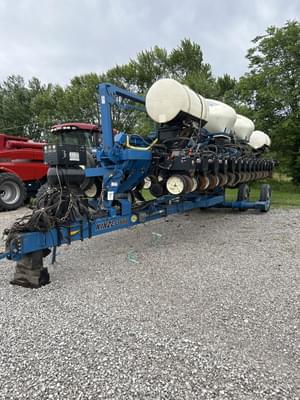 2013 Kinze 3660 Image