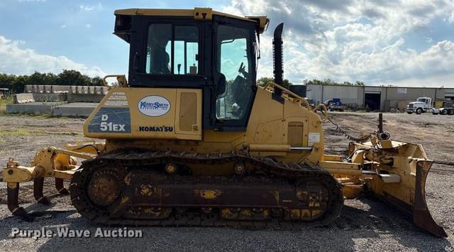 Image of Komatsu D51EX-22 equipment image 3