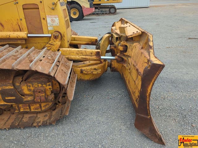 Image of Komatsu D51PX equipment image 3