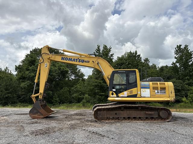 Image of Komatsu PC210LC-10 equipment image 2