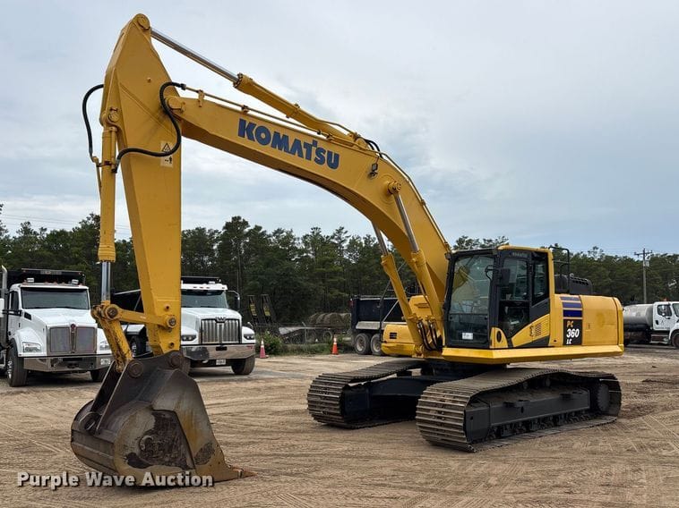 2013 Komatsu PC360LC-10 Equipment Image0