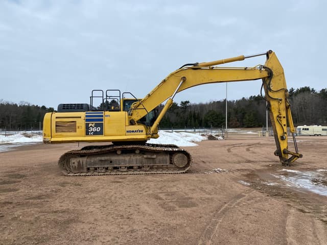 Image of Komatsu PC360LC-10 equipment image 4