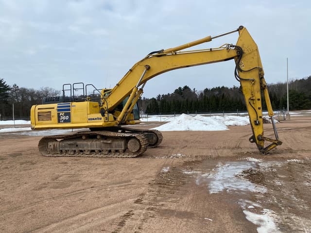 Image of Komatsu PC360LC-10 equipment image 3