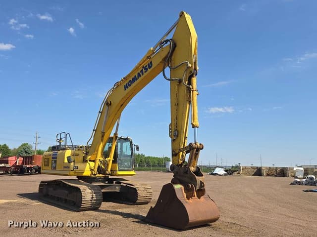 Image of Komatsu PC360LC-10 equipment image 2