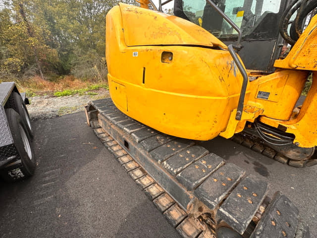 Image of Komatsu PC88MR-8 equipment image 4