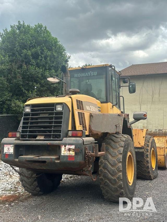 Image of Komatsu WA250PZ equipment image 3