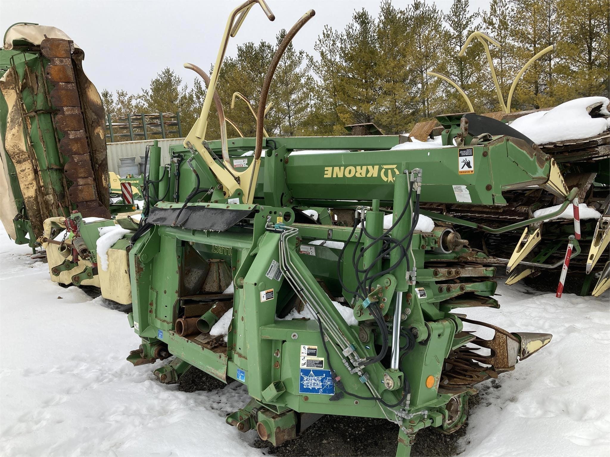 2013 Krone Easy Collect 903 Equipment Image0