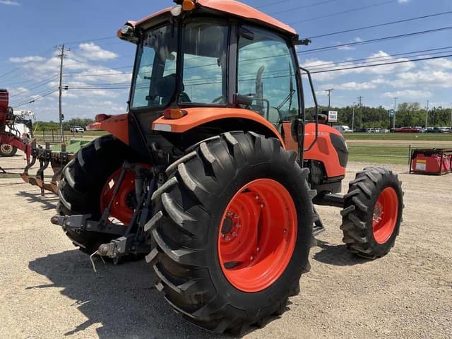 Image of Kubota M8560 equipment image 3