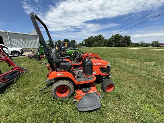 Image of Kubota BX2370 equipment image 4