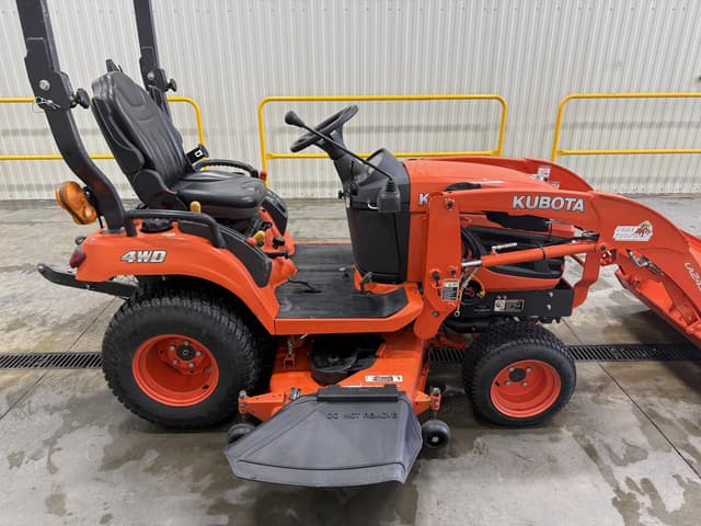 Image of Kubota BX2370 equipment image 2