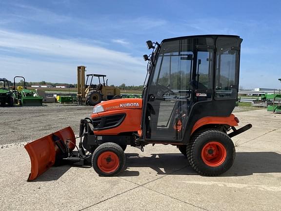 Image of Kubota BX2370 equipment image 4