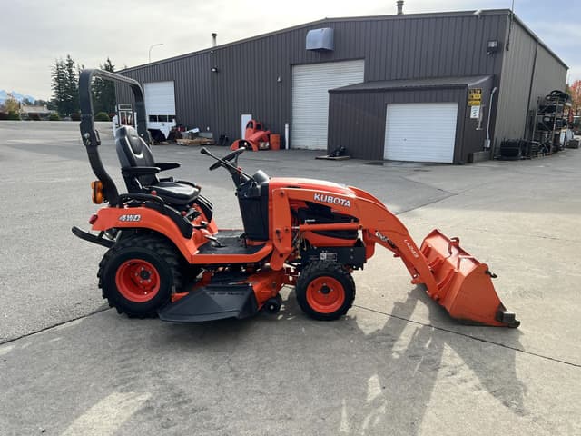 Image of Kubota BX2370 equipment image 4