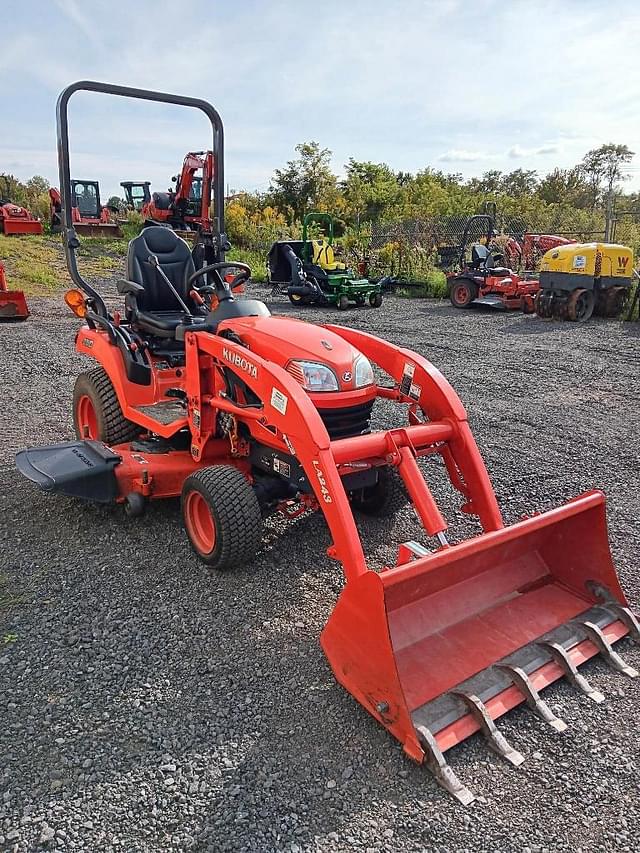 Image of Kubota BX2370 equipment image 4