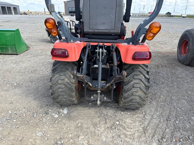 Image of Kubota BX2670 equipment image 4