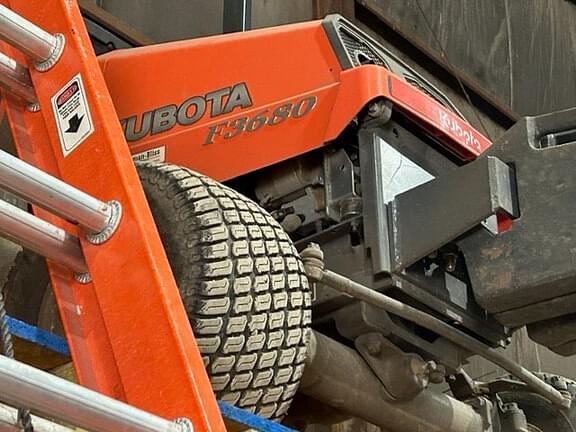 Image of Kubota F3680 equipment image 4