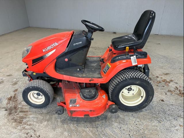 Image of Kubota GR2110 equipment image 2