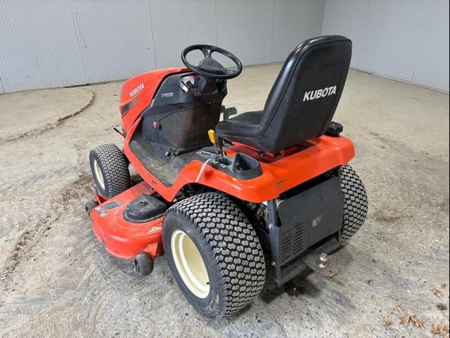 Image of Kubota GR2110 equipment image 3