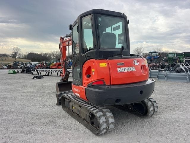 Image of Kubota KX040-4 equipment image 3