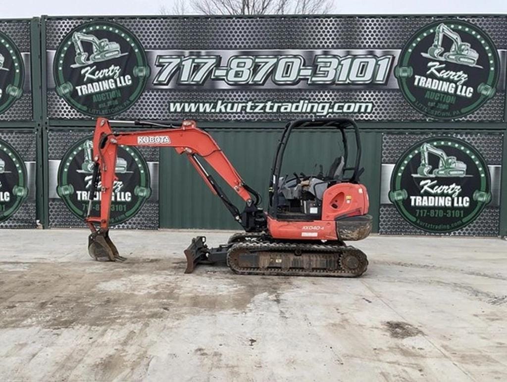 2013 Kubota KX040-4 Equipment Image0