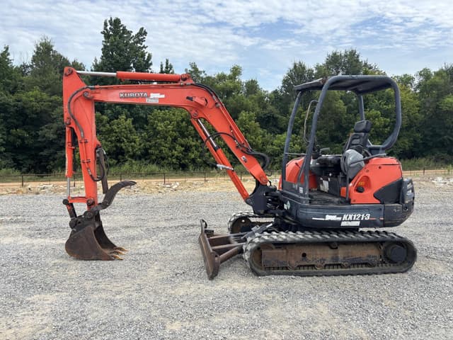 Image of Kubota KX121-3 equipment image 4