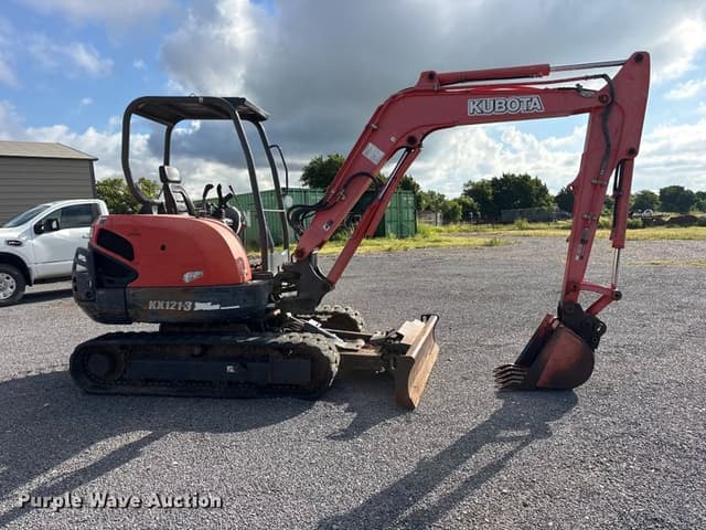 Image of Kubota KX121-3 equipment image 3