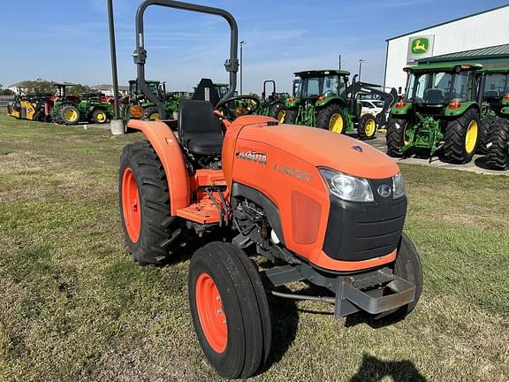 Image of Kubota L3200 equipment image 1