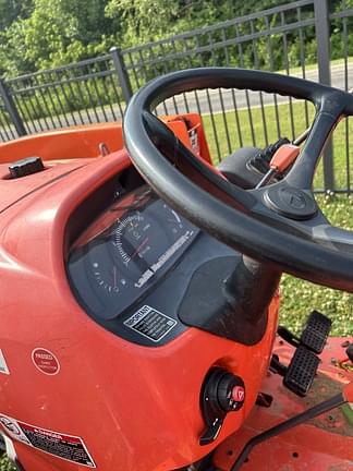 Thumbnail image Kubota L4600 11