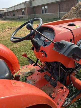 Thumbnail image Kubota L4600 4
